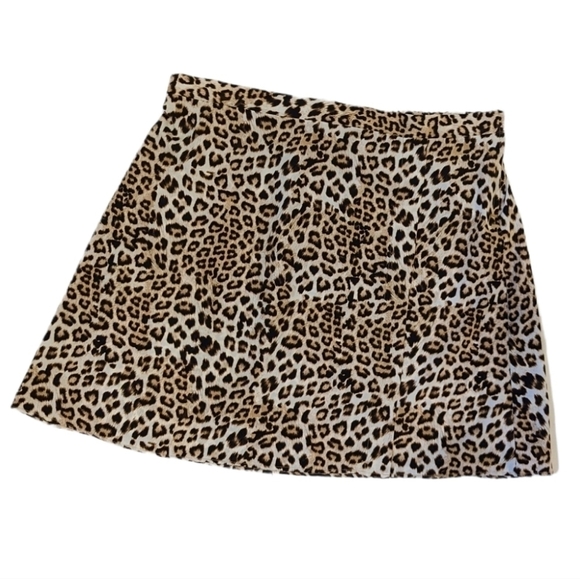 LOVE & Legend leopard print A line Skirt sz 24 **HEMMED ** - Picture 2 of 6